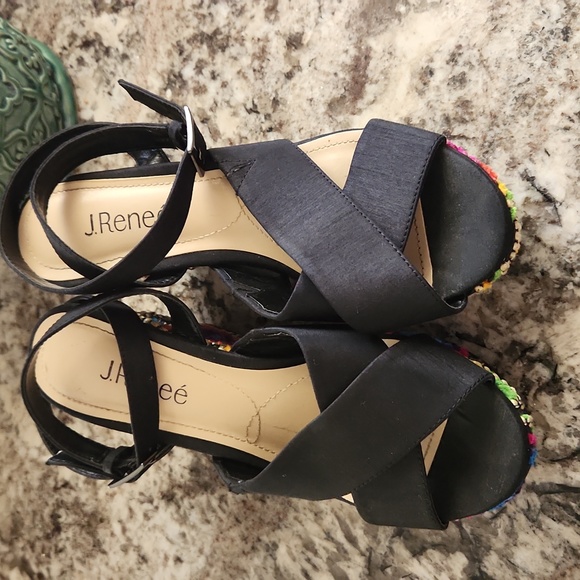 J. Renee Viollette 7.5M beaded ankle strap sandals 4" wedge Boho Embroidery Gyps - Picture 2 of 5